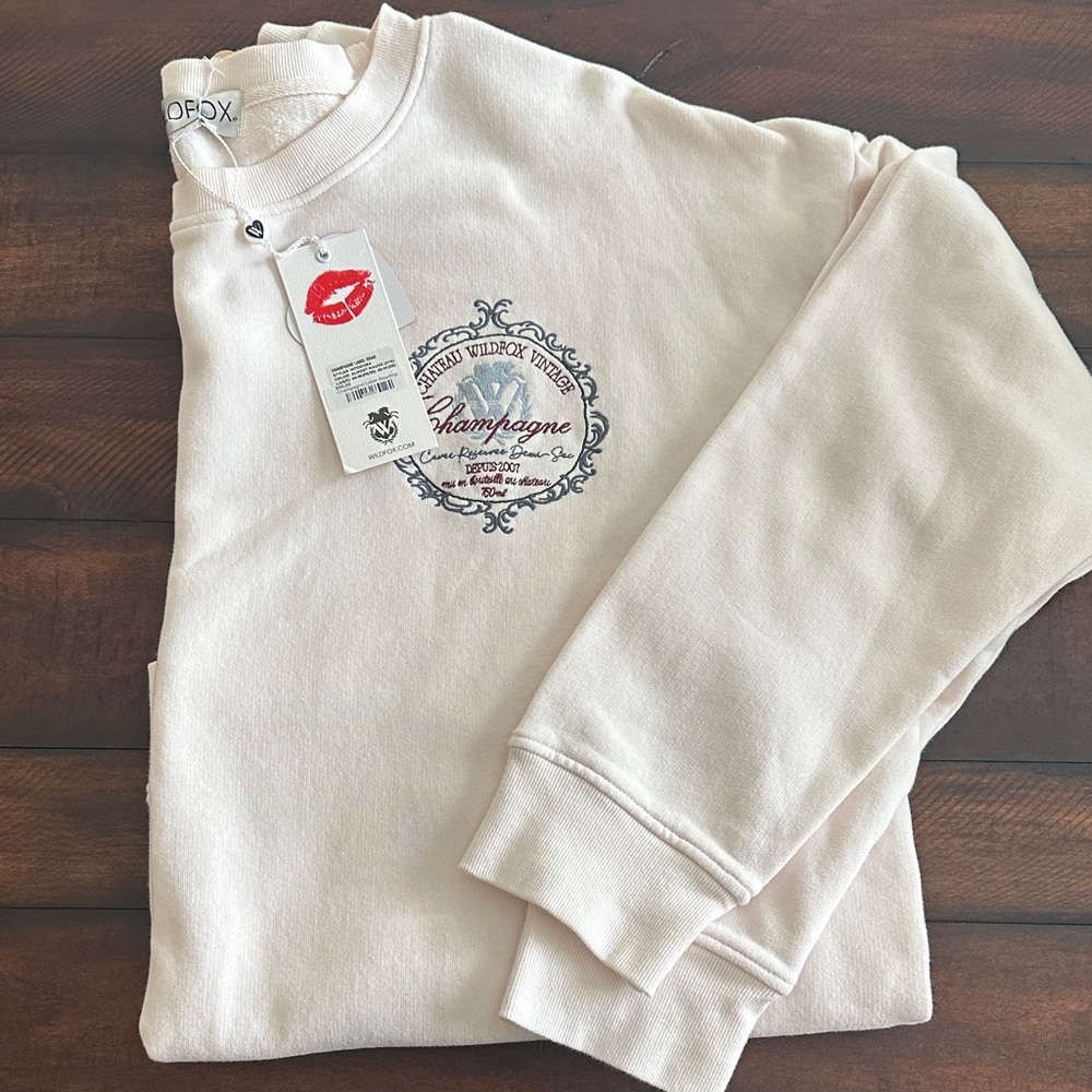 Wildfox NWT Cream Champagne Logo Sweatshirt